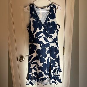 Guberry blue & white floral faux wrap dress, size L